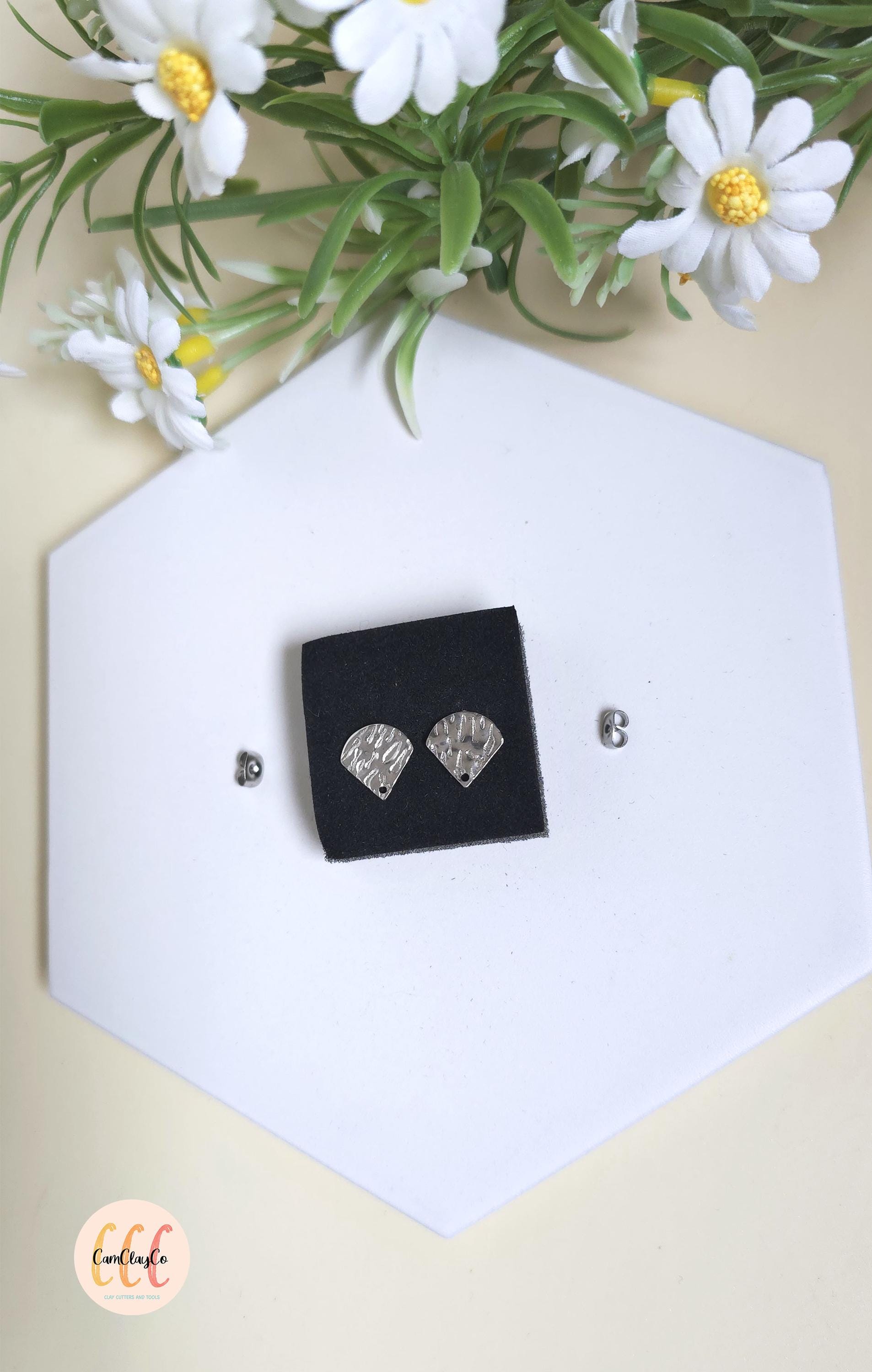 Boucles d'oreilles forme éventails texturés en acier inoxydable pour la fabrication de bijoux, doré et argenté - 2 pièces