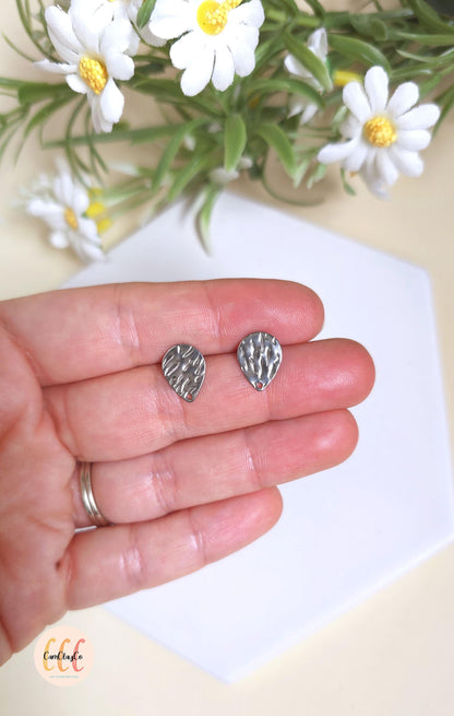 Boucles d'oreilles gouttes texturées en acier inoxydable pour la fabrication de bijoux, doré et argenté - 2 pièces