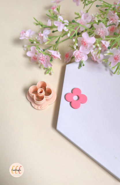 Emporte-pièces en forme de fleurs donuts 4 pétales 25mm pour la fabrication de bijoux en argile polymère, pampilles créoles interchangeables