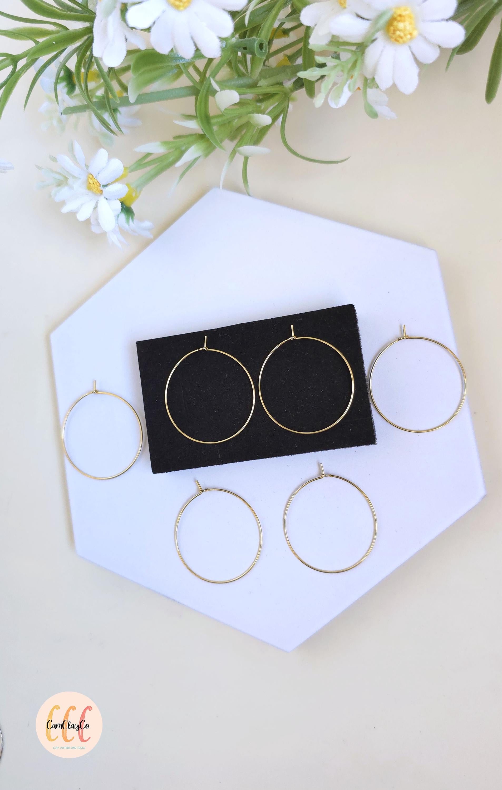 Boucles d'oreilles créoles fines 30 mm en acier inoxydable pour la fabrication de bijoux, doré et argenté - 6 pièces
