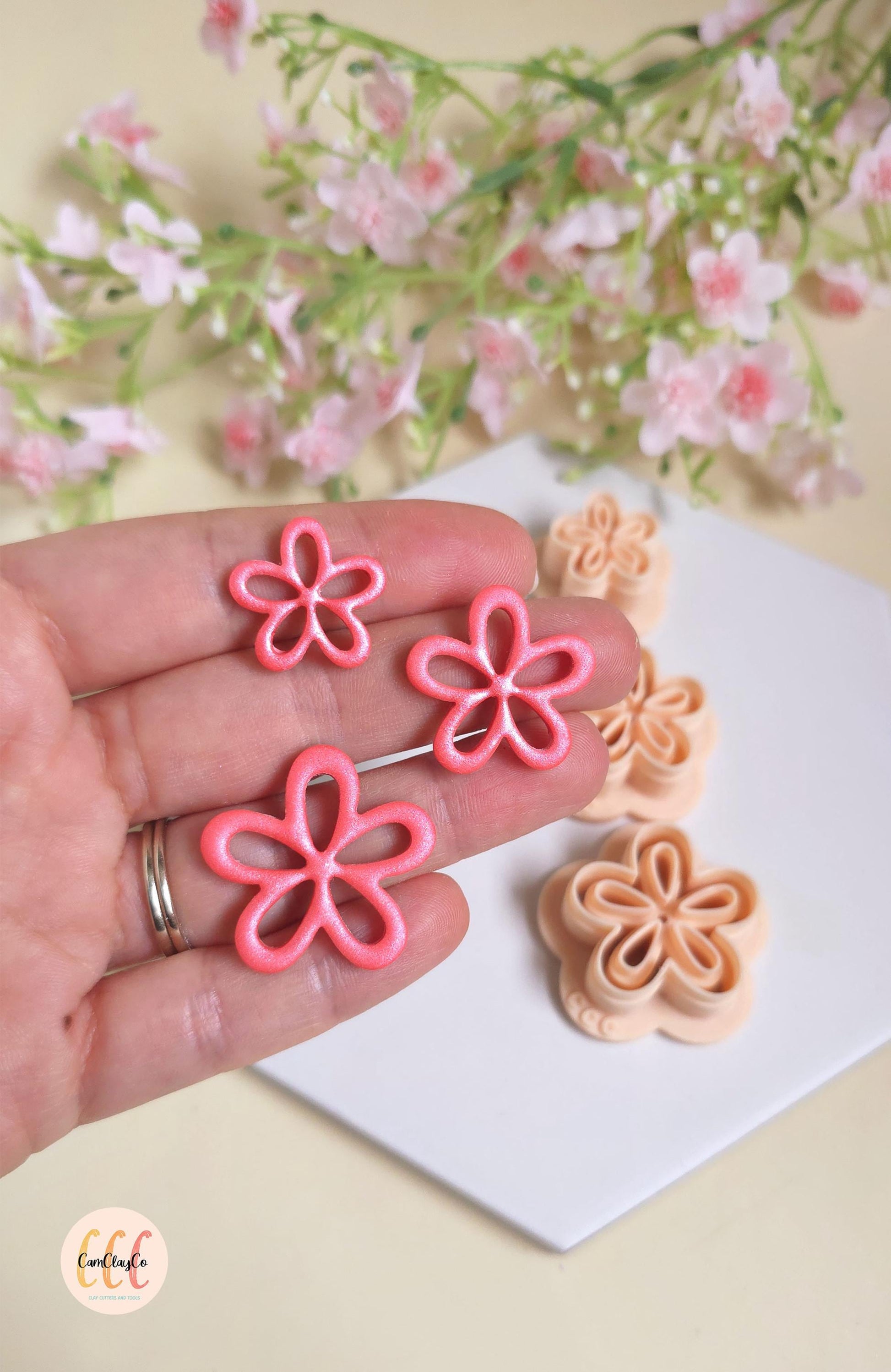 Emporte-pièces 3D fleurs organiques 5 pétales doubles pour la fabrication de bijoux en argile polymère, créoles interchangeables, pampilles