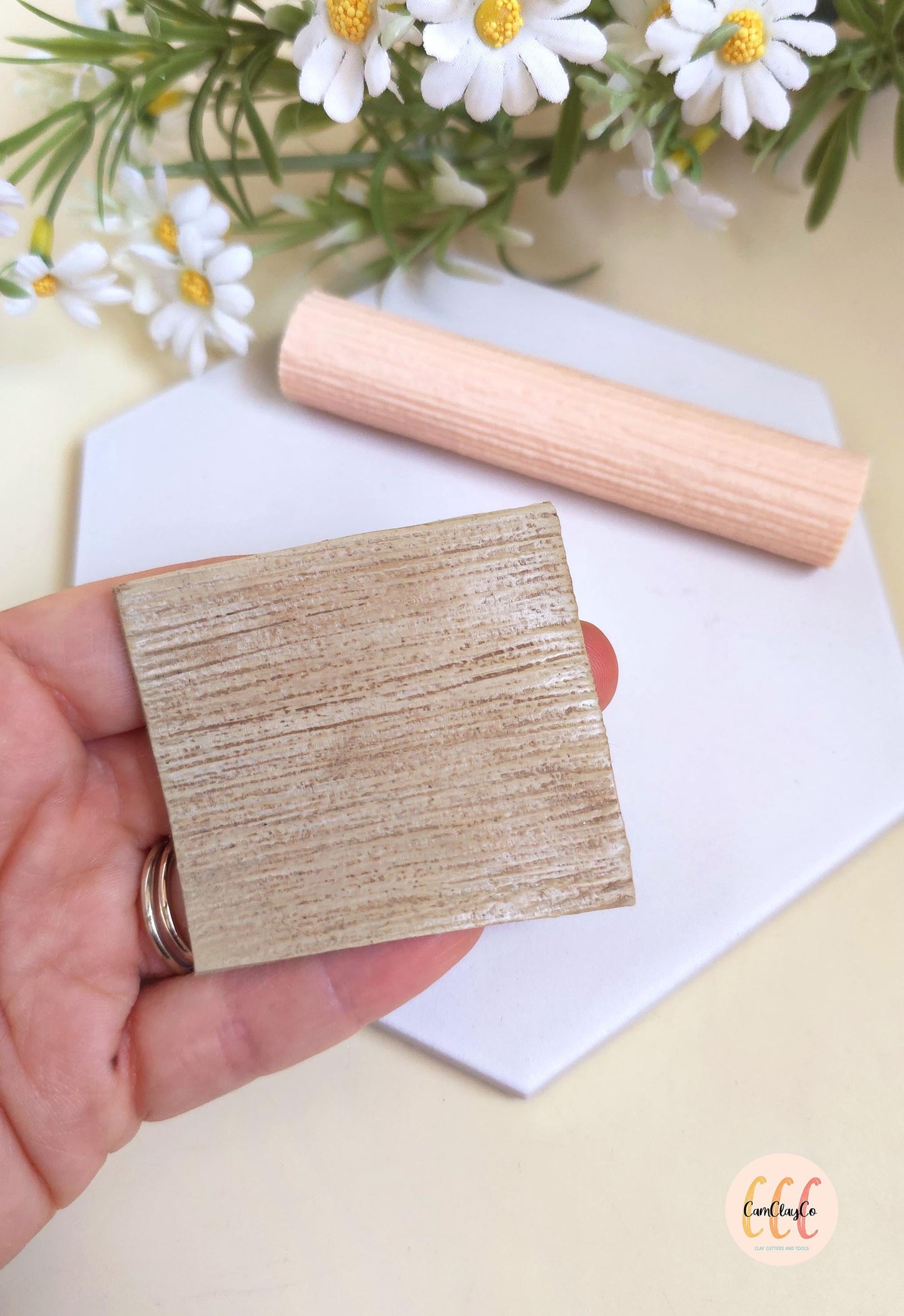 Rouleau texture 3D effet bois pour la fabrication de bijoux en argile polymère