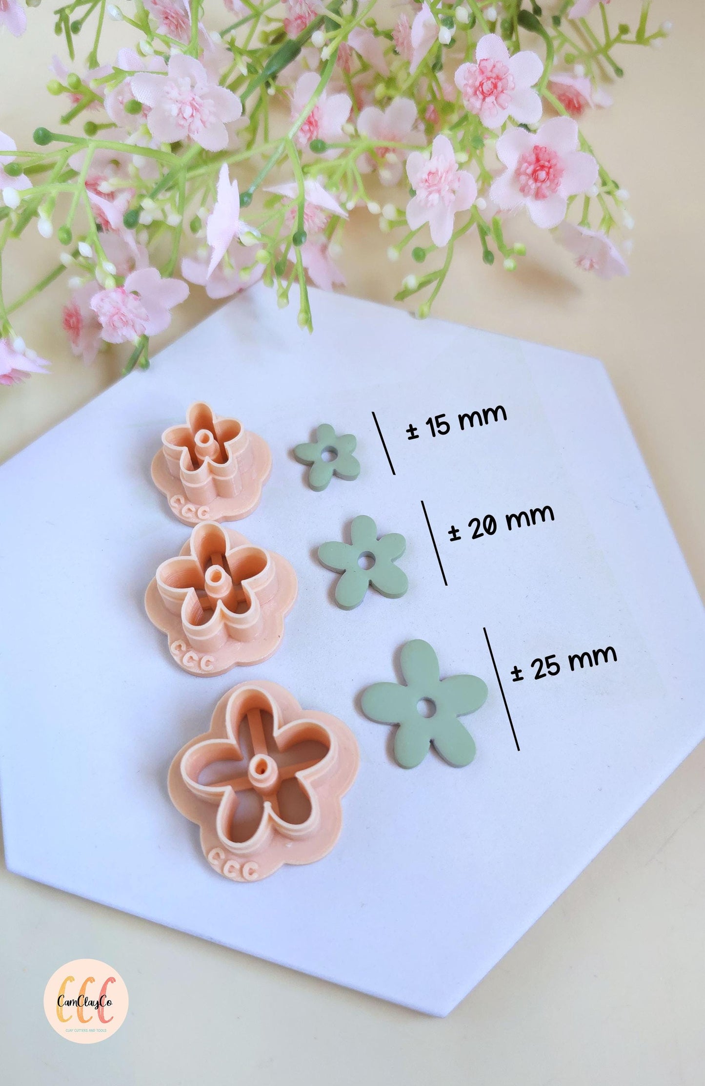 Emporte-pièces 3D fleurs organiques 5 pétales ronds pour la fabrication de bijoux en argile polymère, créoles interchangeables, pampilles