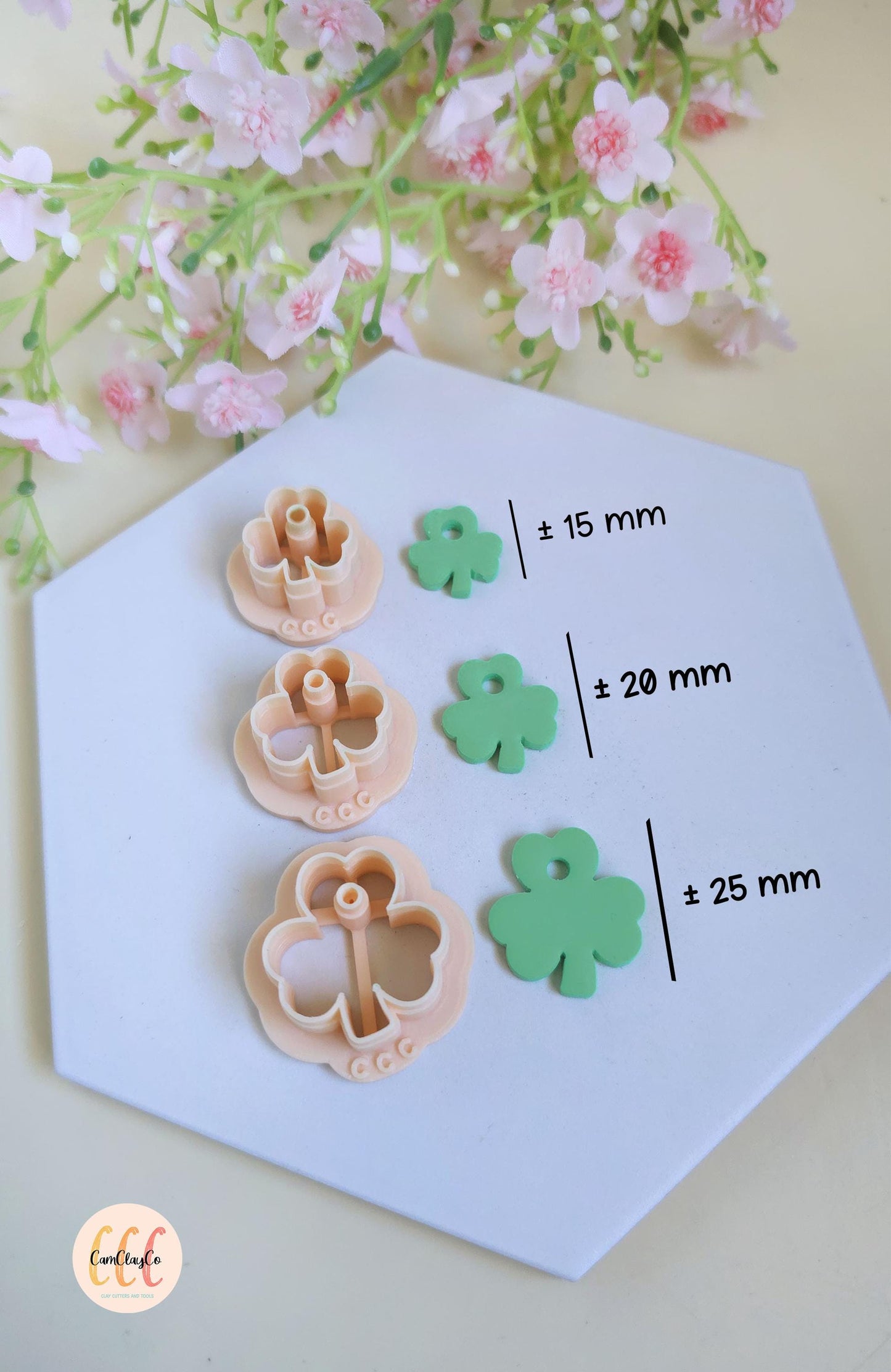 Emporte-pièces 3D en forme de trèfles 3 feuilles pour la fabrication de bijoux en argile polymère, créoles interchangeables, pampilles