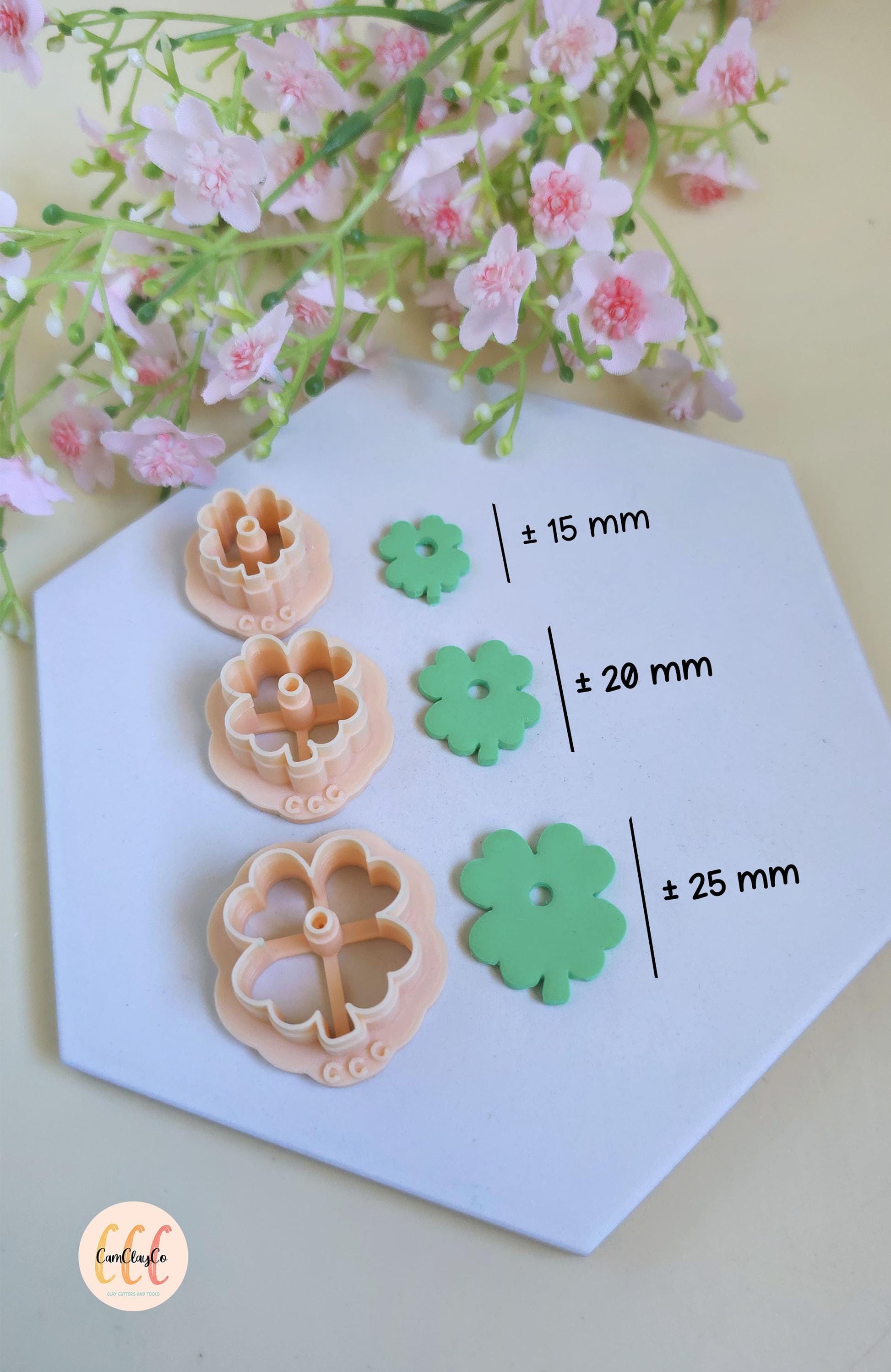 Emporte-pièces 3D en forme de trèfles 4 feuilles pour la fabrication de bijoux en argile polymère, créoles interchangeables, pampilles