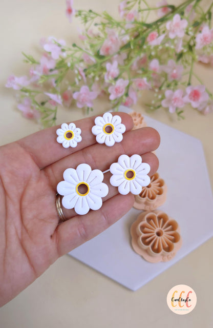 Emporte-pièces 3D en forme de marguerites 8 pétales pour la fabrication de bijoux en argile polymère, créoles interchangeables, pampilles