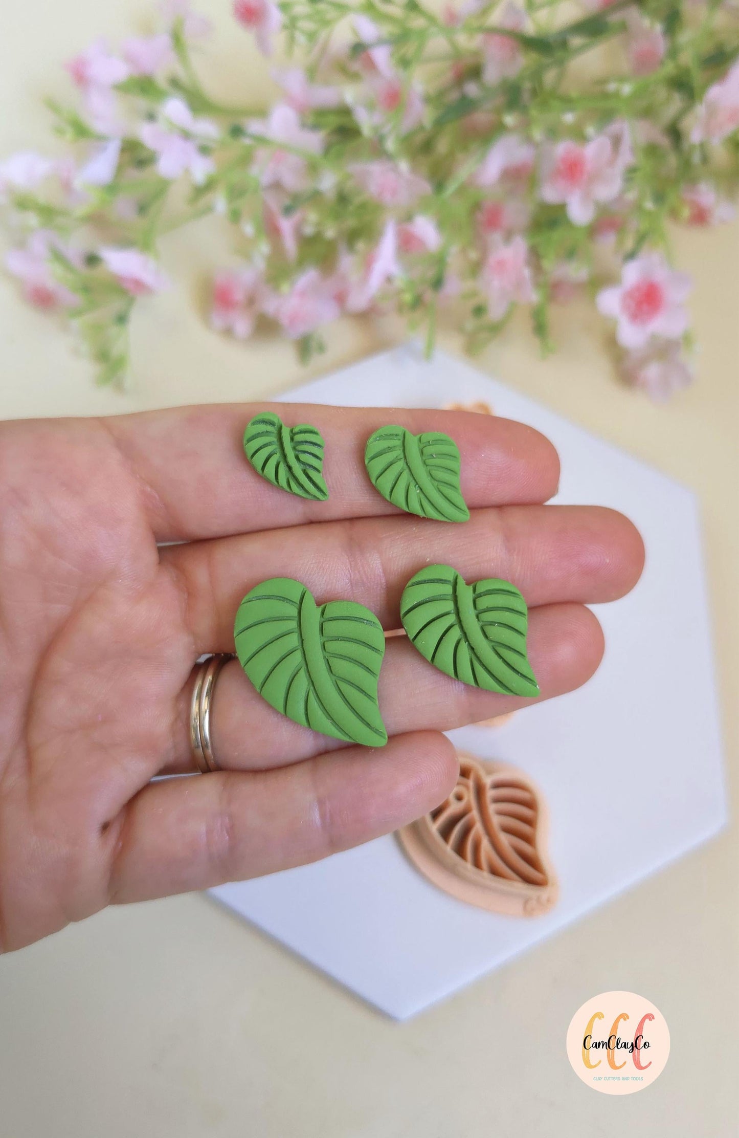 Emporte-pièces feuilles tropicales organiques pour la fabrication de bijoux en argile polymère, pampilles, créoles interchangeables