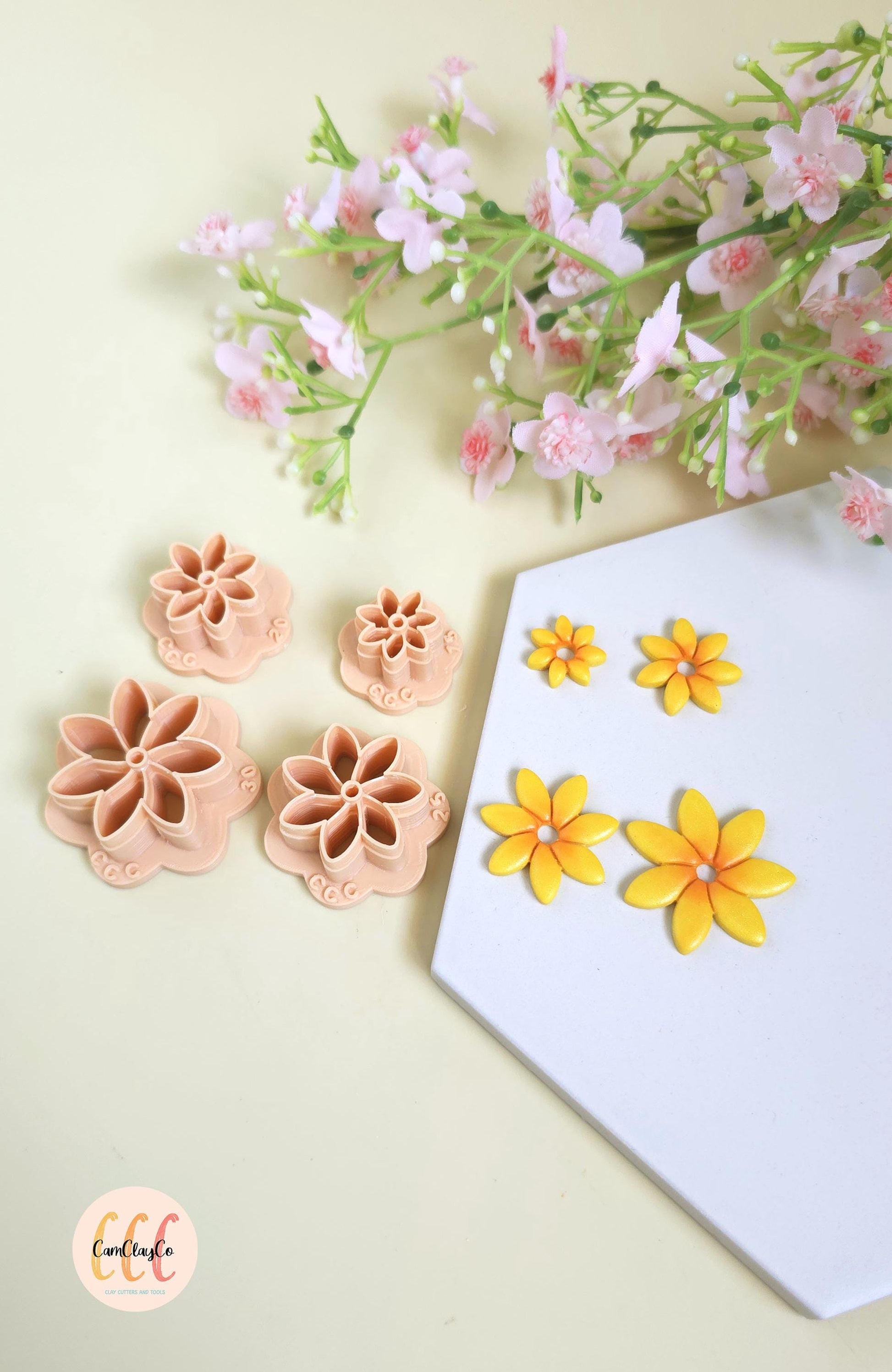 Emporte-pièces 3D en forme de fleurs 7 pétales pointus pour la fabrication de bijoux en argile polymère, pampilles, créoles interchangeables