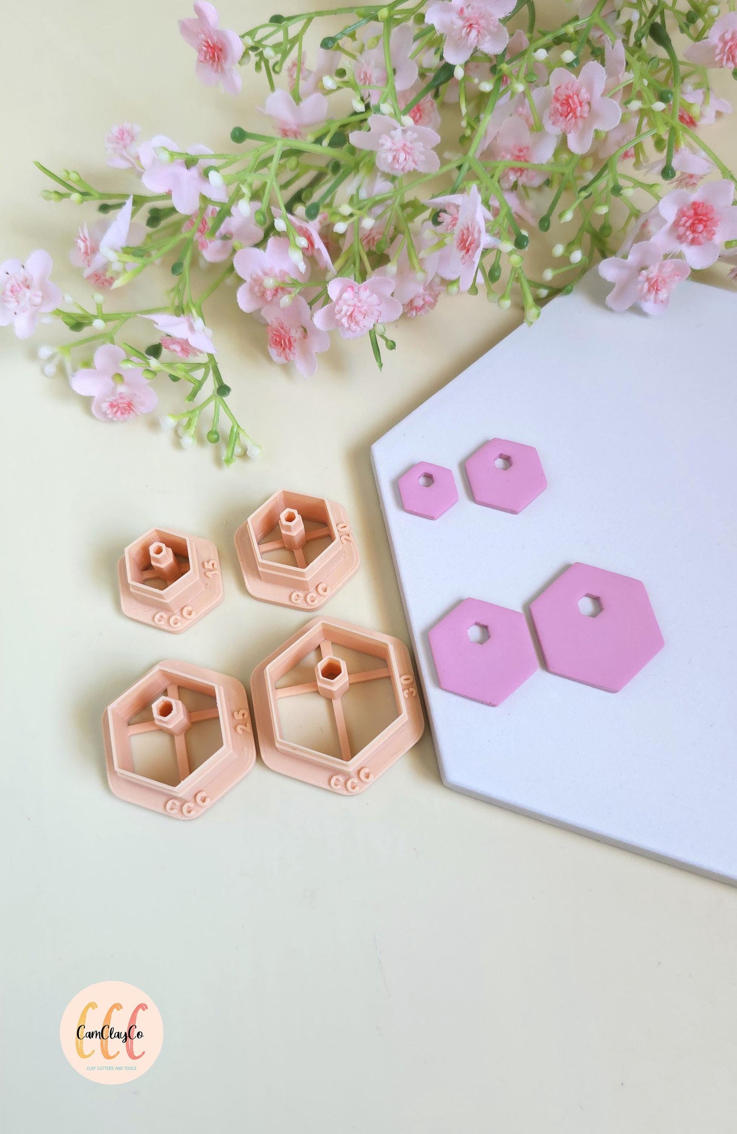 Emporte-pièces hexagones avec trous hexagones en haut pour fabrication de bijoux en argile polymère, créoles interchangeables, pampilles