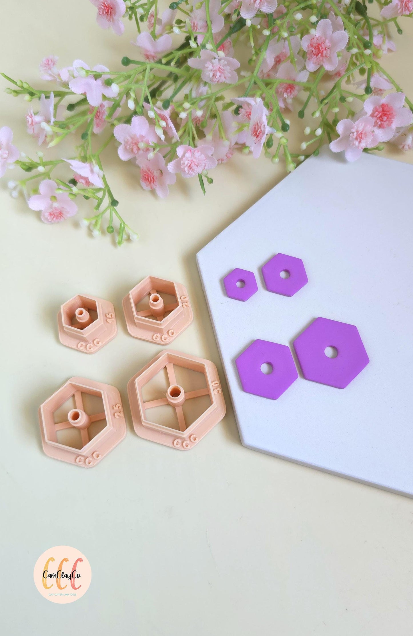 Emporte-pièces hexagones avec trous ronds au centre pour fabrication de bijoux en argile polymère, créoles interchangeables, pampilles